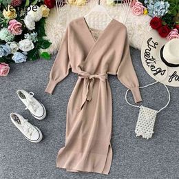 Fashion Sexy V Neck Slim Waist Lace Up Mid Long Pull Femme Elegant Party Open Back Autumn Winter Sweater Dress 46787 210422