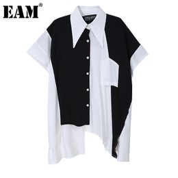 [EAM] Women Contrast Colour Irreuglar Big Size Blouse Lapel Short Sleeve Loose Fit Shirt Fashion Spring Summer 1DD6092 210512