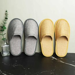 Disposable Slippers Hotel Close Toe Slides Non-slip Travel Indoor Guest Slipper Light Portable linen Fabric Flat Breathable Shoe Y0731