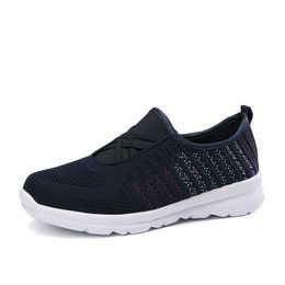 Wholesale 2021 Top Quality Men Women Sports Mesh Running Shoes Fashion Breathable Sneakers Black Grey Runners SIZE 35-42 WY27-2063