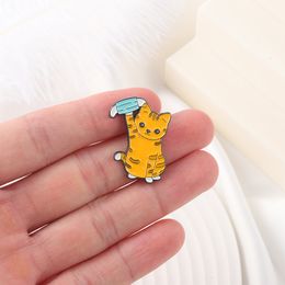 Cute Yellow Color Cartoon Cat Brooches Pin for Women Fashion Dress Coat Shirt Demin Metal Funny Brooch Pins Badges Backpack Gift Jewelry