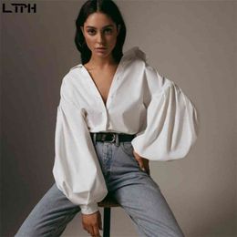 Autumn women blouses Lantern Sleeves lapel Streetwear fashion Casual wild Loose Slim button simple Solid shirt 210427