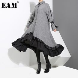[EAM] 2021 New Spring Lapel Long Sleeve Bandage Solid Colour Grey Big Hem Irregular Loose Dress Women Fashion Tide 210319