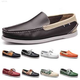 hotFifty Running Leather Mens 2023 Shoes British Style Black White Brown Green Yellow Red Fashion986