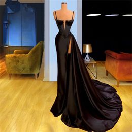 Black Spaghetti Correias Vestidos de Noite Couture Frisado Dubai Design Sexy Lateral Split Plus Size Party Festa Prom Vestido Robe de Mariée