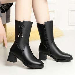 2020 New Arrival Winter womens velvet boots 5.5 cm heel high brown tassel leather shoes warm boots black high quality 4142