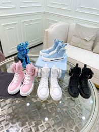 2021 winter thick women's bag boots lace wear resistant rubber sole white powder blue black four colors super large standard size 35-41