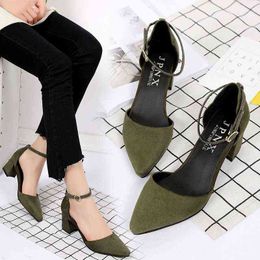 Women Sandals Fashion Low Heels Sandals Summer Shoes Woman Casual Block Heel Middle Hollow Career Pumps Square heel Women shoes Y220211