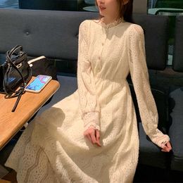 Vintage Lace Fairy Dress White Midi Women Sweet Long Sleeve Spring Elegant Designer Female Wedding Party Clothing 210604