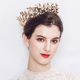 2022 Bridal Headpieces Gold Baroque Olive Branch Sweet 15 Tiara 15.5*6cm Lady Pageant Crown Birthday Christmas Halloween Forest Wedding Quinceanera Golden 3D