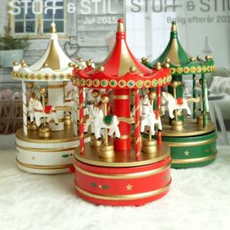 Exquisite Wooden Classic Musical Carousel Music Box Cute Christmas Decorations Festive Desktop Ornaments Boutique Xmas Elegant H 210319