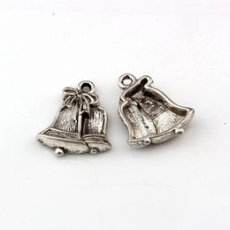 100Pcs Antique Silver Alloy Christmas Bell Charms Pendants For Jewellery Making Bracelet Necklace DIY Findings 17.5x20.5mm A-649