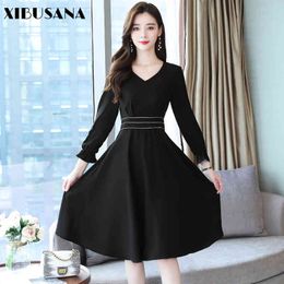 Autumn Slim Black Dress Long Sleeve Chiffon Waist Female A-line Knee-length es Pleated Stitching Bell 210423