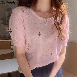 Vintage Retro Style Women Summer Thin Knitted Sweater Short Sleeve Flower Embroidery Hollow Out Tops Casual Blusas 210519