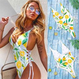 Brazilian New One Piece Swimsuit Sexy Cut out Swimwear Women Bodysuit Bathing Suit Vintage Beach Wear Lemon Print Bandage 210324