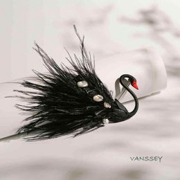 Vanssey Fashion Jewellery Handmade Bird Black Swan Natural Pearl Ostrich Feather Brooch Pins Accessories for Women 2020