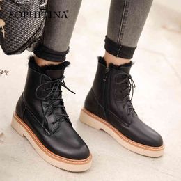 SOPHITINA Winter Ankle Boots Casual Genuine Leather Keep Warm Zipper Boots Round Toe Mid Heel Ladies Women's Shoes SO704 210513