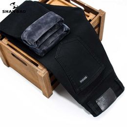 SHAN BAO Winter Brand Fitted Straight Stretch Pure Black Jeans Classic Style Men's Fashion Fleece Thick Warm Slim Jeans 211104