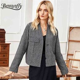 Collarless Drop Shoulder Pocket Front Plaid Coat Women Spring Autumn Korean Office Casual Ladies Short Coats Outwear 210510