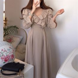 Autumn Vintage Korean Chic Waistbanded Lace Up V-neck Slim Ruffles Long Dress Women V Neck Flare Sleeve Femme Robe Vestidos 210514