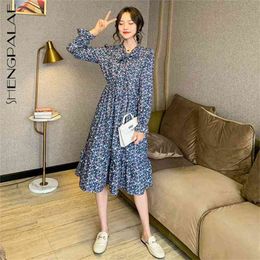 SHENGPLLAE Floral Dress Women's Spring V-neck Lace Up Waist Loose Long Sleeve Printed Knee-length Dresses Female 5A1080 210427