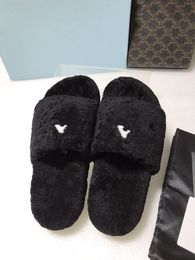 Leather lambs wool flat slippers Cool fashion design Women's winter and fall slipper super soft women shoes with classic letter spelling size 35-41