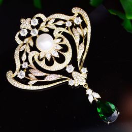 Pins, Brooches 2022 Vintage Cubic Zircon Crown Freshwater Pearl Broochpin Elegant Temperament Luxury For Women Sweater Pin Accessories