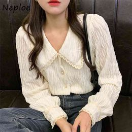 Elegant Lace Hook Flower Apricot Blouse Women Peter Pan Collar Long Sleeve Single Breast Blusas Spring Ol Shirt 210422