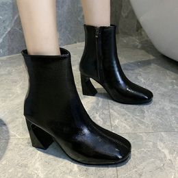 Taglia 35 38 Nizza nuove donne stivali da pioggia alla caviglia autunno scarpe eleganti donna tacco piatto Office Lady classico nero con cerniera Boot Y9Rz #