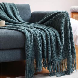 Knitted Tassel Blanket Solid Green Blue Grey Nordic Decorative Blankets For Sofa Bed Chunky Anti-Pilling Portable Throw