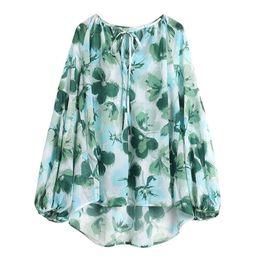 Women Light Green Blouse V-neck Floral Print Lantern Long Sleeve Shirt Top Summer Vocation B0821 210514