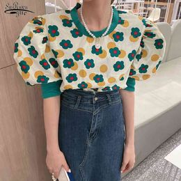 Vintage Summer Woman Blouses Korean Chic Floral Print Puff Short Sleeve Shirt Women Fashion O-Neck Loose Tops Blusas 14195 210521