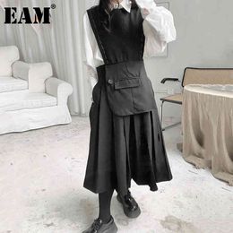 [EAM] Women Black Pleated Pocket Irregular Casual Dress Round Neck Sleeveless Loose Fit Fashion Spring Summer 1DD8308 21512