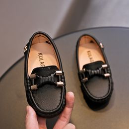 İngiliz tarzı PU deri erkek loafers slip-on sıradan çocuk flats kızlar tek yürümeye başlayan çocuk ayakkabı mokasen