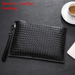 Factory wholesale men bag hand-woven fashion leather handbag the first layer of leatheres business envelope bags trend leathers weaving storag