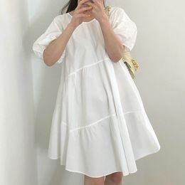 Women White Vacation Patry Elegant Ruffles Irregular Dress O-neck Short Puff Sleeve Loose Fashion Spring Autumn 210510