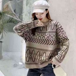 Knit Blouse Korean Loose Student Round Neck Fashion Shirt Personality Jacquard Lazy Wind Wild Sweater Women 210427