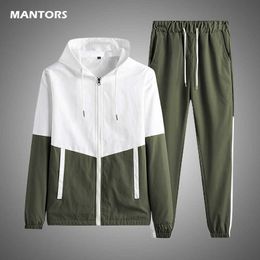 Men's Set Hip Hop Casual Men Sportswear 2 Pieces Set Clothing Hoodie Sweatsuit Fitness Jogging Tracksuit Men Sprign Autumn 210714