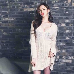 Autumn Beige Grey Dress Knitting Women Dresses Cardigan V-neck Sexy Knitted Dress Long Sleeve Bodycon Sheath Pack Hip Dress 210514