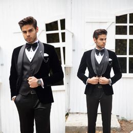 Shawl Lapel Men's Blazer Suits 3 Pcs Black Wedding Tuxedos Formal Party Wear Custom Made Fashion Groom Suit