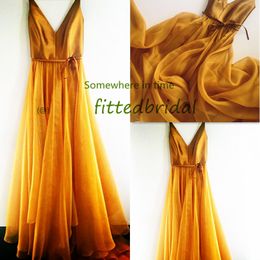 Gold off-shouler Short Prom Dresses A Line Burgundy Organza Formal Homecoming Gowns vestido