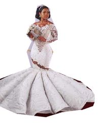 Shinny Crystal African Off Shoulder Mermaid Wedding Dresses Luxury Long Sleeves Open Back Sheer Lace Bridal Gown Plus Size Custom 271U