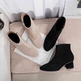 Woman Boots Square High Heels Flock Black Solid Pointed Toe Boots Women Zipper Ankle Rubber Female Booties Punk Short Shoes 210520