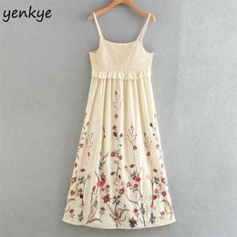 Vintage Patchwork Floral Embroidery Dress Women Backless Sleeveless A-line Sexy Long Fashion Female Summer Party 210514