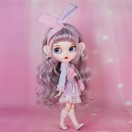 ICY DBS Blyth Doll 1/6 BJD Anime Joint Body White Skin Matte Face Special Combo Including Clothes Shoes Hands 30cm TOY 220217