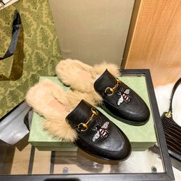 Slippers womens men Genuine leather loafers slipper Fur Muller slippers with buckle Fashion women mens Princetown dress Ladies Casual Fur Mules Flats T2301303
