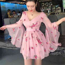 Summer Vintage Bandage Flowers Embroidery Mini Dress Women Pink Long Flare Sleeve V-Neck Sexy Party es 210514