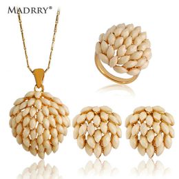 Madrry New Arrival Dubai Flower Jewellery Sets Pendant Necklace&Earrings&Rings For Women Gold Colour Wedding Dress Sweater Joyas H1022