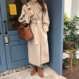 FTLZZ Spring Women Elegant Turn-down Collar Woolen Long Coat Vintage Solid Warm Outwear Empire Slim Coat with Belt 211110