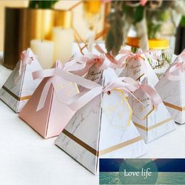 New Creative Triangular Pyramid Marble Candy Box Wedding Favours Gifts Boxes Chocolate Box Giveaways Boxes Party Supplies Factory price expert design Quality